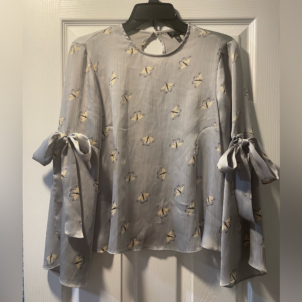 TopShop Butterfly Bell Sleeve Top with Bows, Size 4 FITS s/m